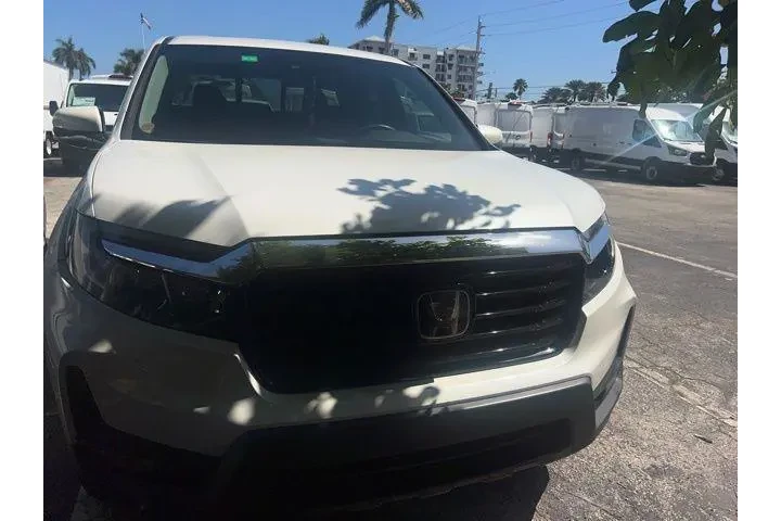 $30997 : Honda Ridgeline 2023 AWD RTL image 2