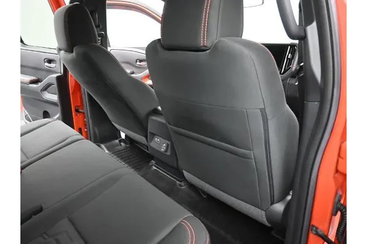 $39992 : Nissan Frontier 2025 4x4 SV image 10