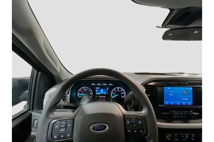 $35699 : Ford F-150 2023 4x4 XLT 4dr image 3