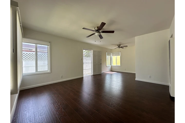 $2500 : CERCA DE TODO image 4