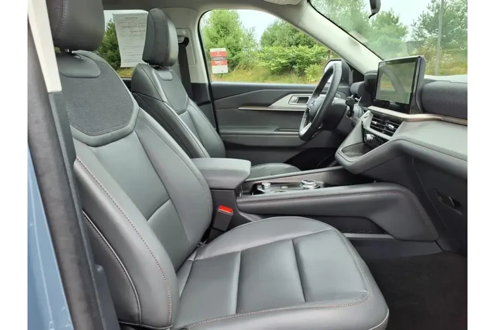 $42810 : Ford Explorer 2025 AWD Activ image 6
