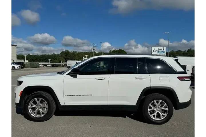 $27859 : Jeep Grand Cherokee 2022 4x4 image 2