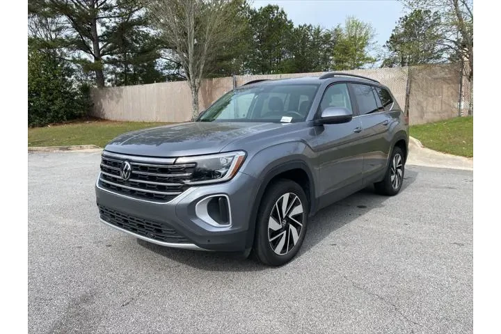$27920 : Volkswagen Atlas 2025 SE 4dr image 2