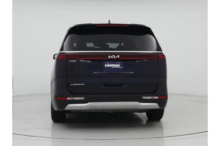 $30998 : Kia Carnival 2024 LX 4dr Min image 6