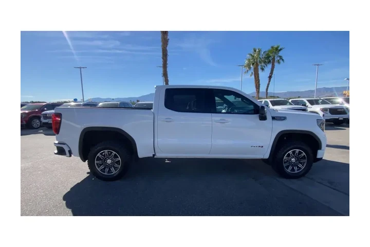$60500 : 2025 Sierra 1500 image 9