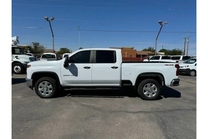 $35995 : 2022 Silverado 2500HD Work Tr image 4