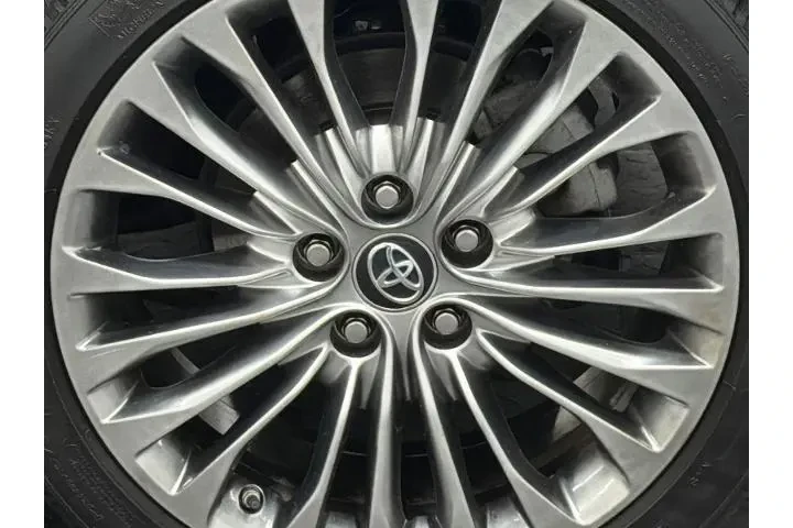 $21000 : Toyota Avalon 2018 Limited 4 image 5