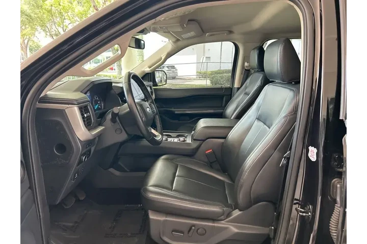 $38661 : Ford Expedition MAX 2024 4x4 image 5