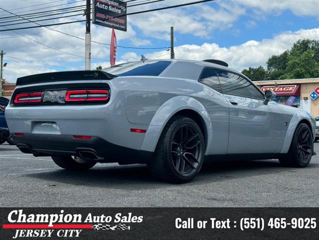 Used 2021 Challenger R/T Scat image 8