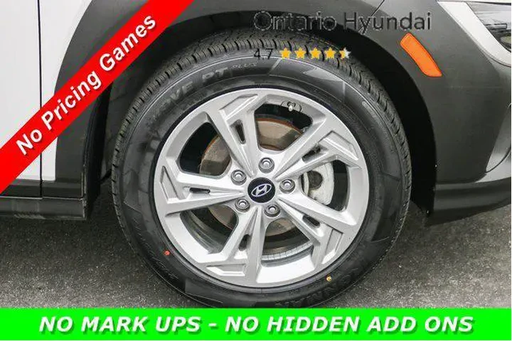 $18752 : Hyundai KONA 2023 SEL 4dr Cr image 10