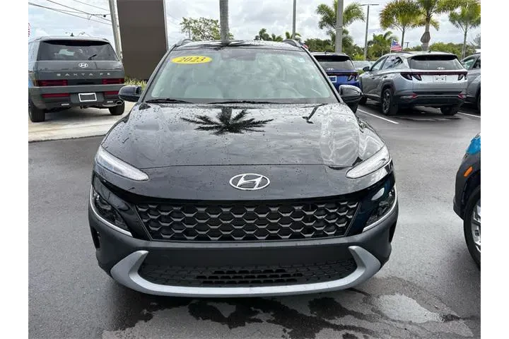 $18275 : Hyundai KONA 2023 AWD SEL 4d image 7