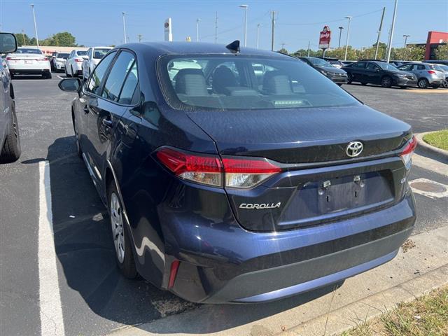 $18690 : PRE-OWNED 2022 TOYOTA COROLLA image 7