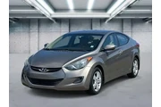 Hyundai ELANTRA 2013 GLS 4dr en Long Island