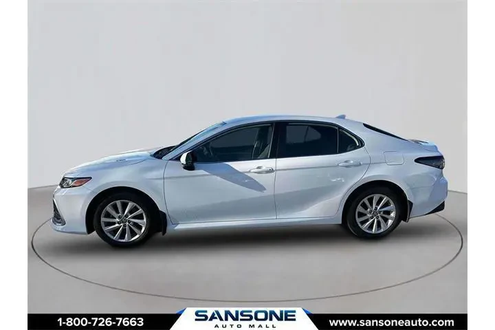 $26959 : Toyota Camry 2023 AWD LE 4dr image 5