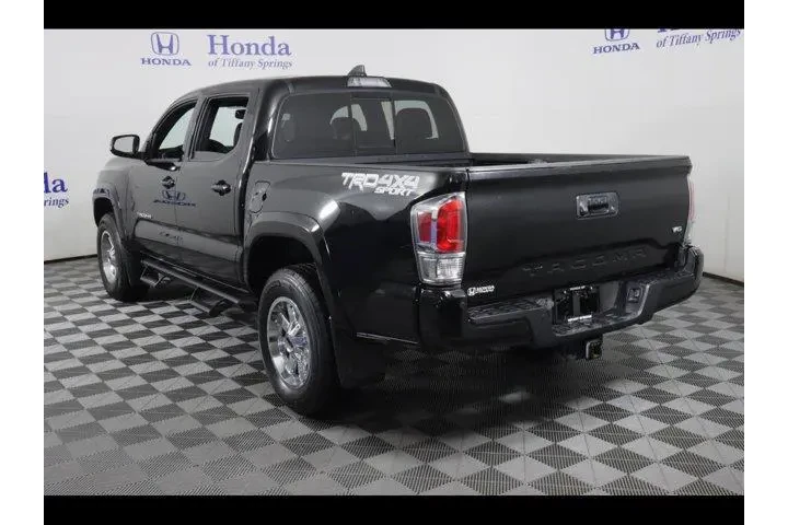 $35875 : Toyota Tacoma 2023 4x4 TRD P image 5