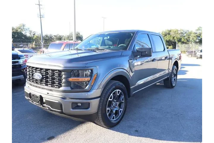 $39744 : Ford F-150 2025 4x2 STX 4dr image 3
