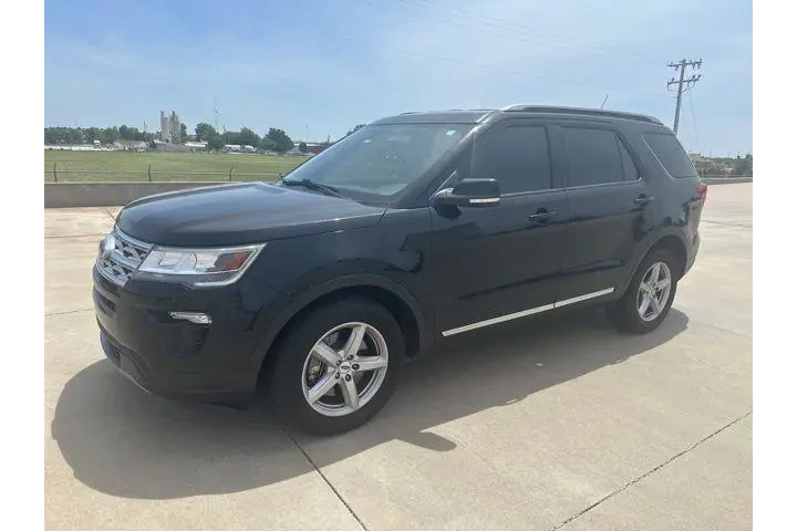 $18436 : Ford Explorer 2018 XLT 4dr S image 1