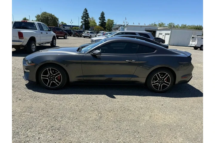 $13500 : Ford Mustang 2018 EcoBoost 2 image 2