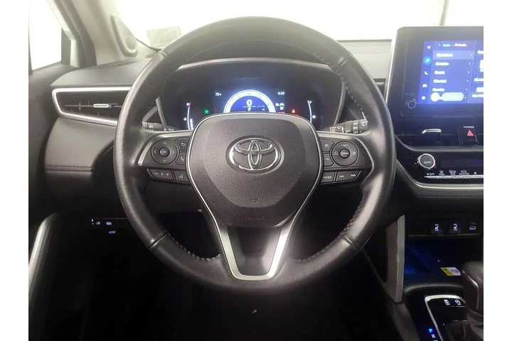 $24998 : Toyota Corolla Cross 2023 XL image 10