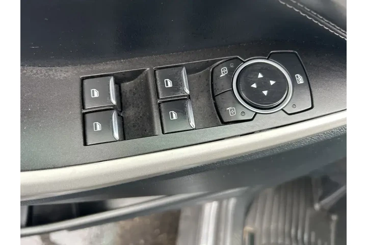 $25919 : Ford Explorer 2021 AWD XLT 4 image 10