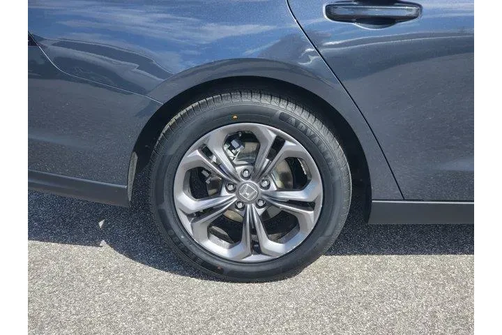 $25441 : Honda Accord 2023 EX 4dr Sed image 9