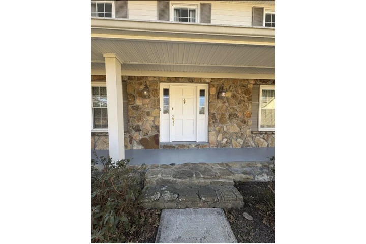 $2800 : Rent image 7