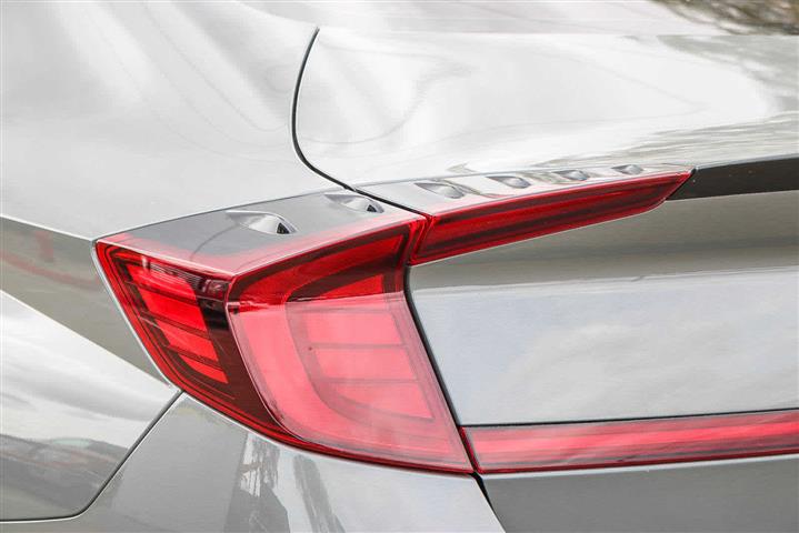 $21990 : Pre-Owned 2021 Hyundai Sonata image 8