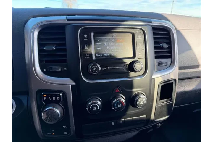$28990 : Ram 1500 Classic 2019 4x4 Lo image 7