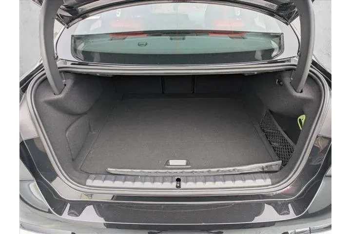 $39997 : BMW 2 Series 2025 AWD 228 xD image 6