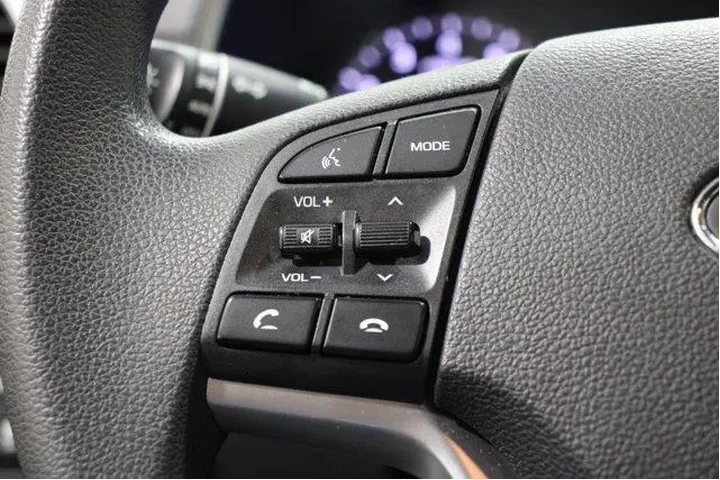 $20985 : Hyundai TUCSON 2021 AWD Valu image 9