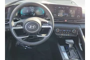 $21699 : Hyundai ELANTRA Hybrid 2025 thumbnail