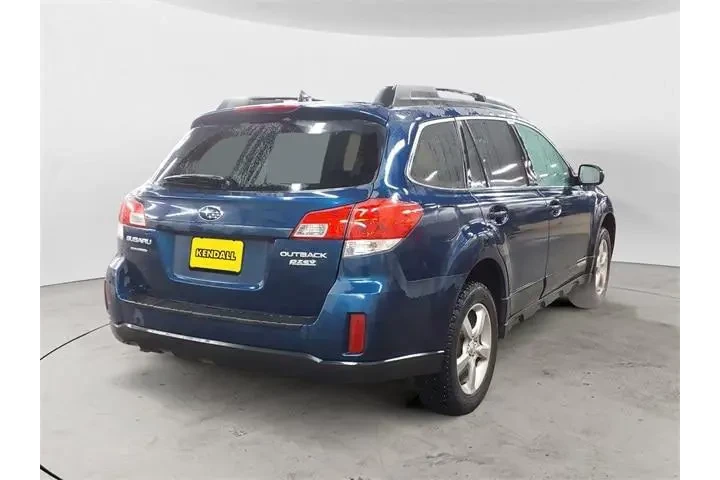 $6961 : Subaru Outback 2011 AWD 2.5i image 5