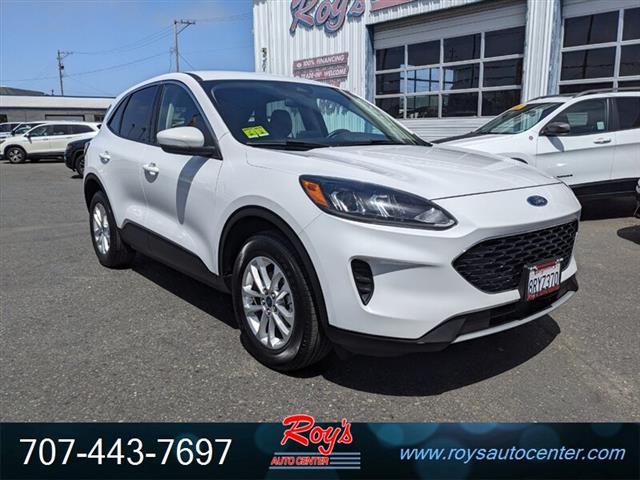 $18995 : 2020 Escape SE AWD SUV image 1