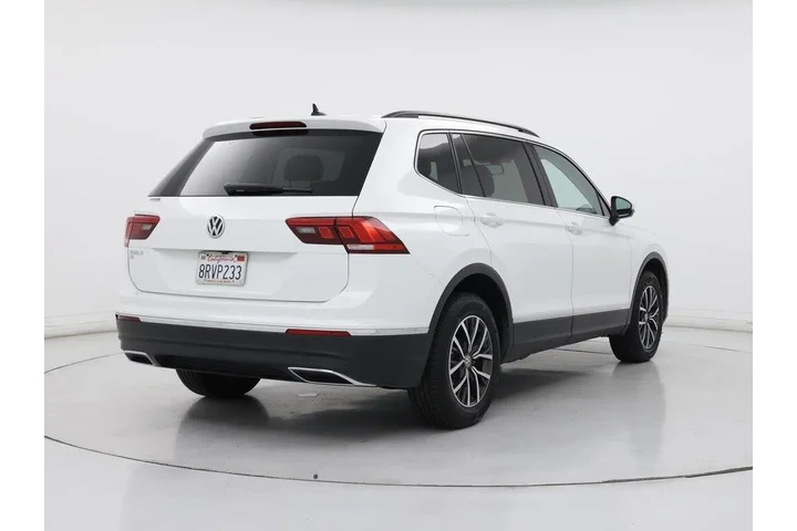 $19998 : Volkswagen Tiguan 2020 SE 4d image 8
