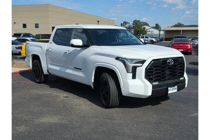 $38500 : Toyota Tundra 2022 4x2 SR5 4 image 4