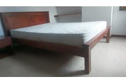 Vendo cama y 2 bases cama en Medellin