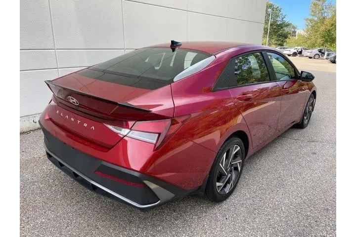 $19356 : Hyundai ELANTRA 2025 SEL Spo image 7