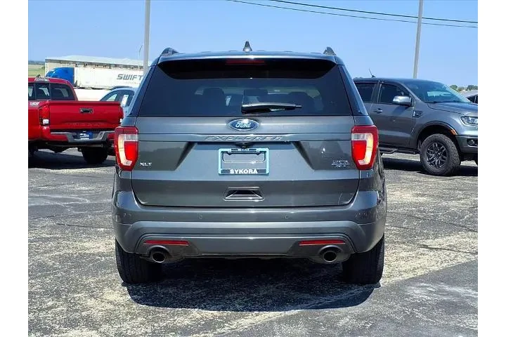 $10498 : Ford Explorer 2017 XLT 4dr S image 5