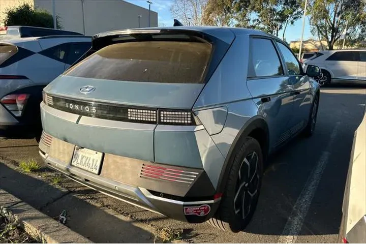 $25990 : Hyundai IONIQ 5 2024 SEL 4dr image 5
