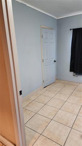 $1000 : Cuarto en South Gate image 4