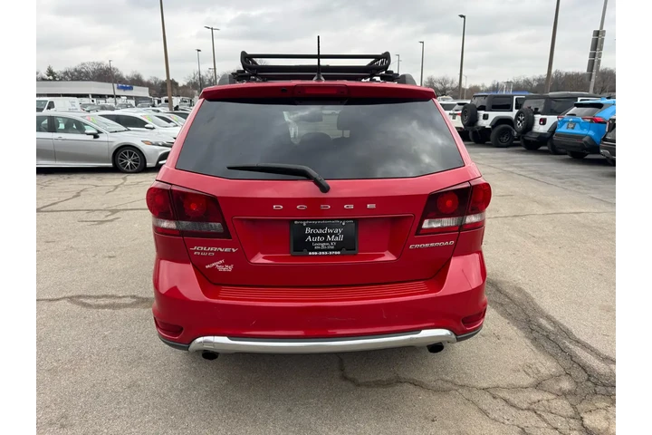 $6980 : 2017 Journey Crossroad Plus A image 3