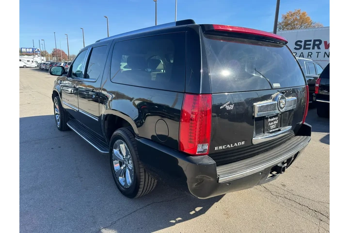 $4980 : 2007 Escalade ESV AWD 4dr image 4
