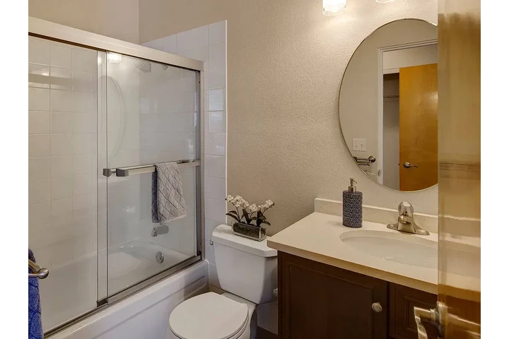 $1500 : Greatness House image 1