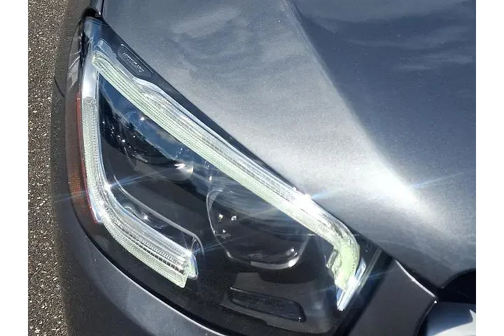 $33649 : Mercedes-Benz GLC 2022 AWD G image 9