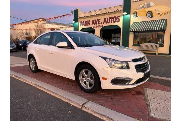 $6995 : 2016 Cruze Limited 1LT Auto image 1