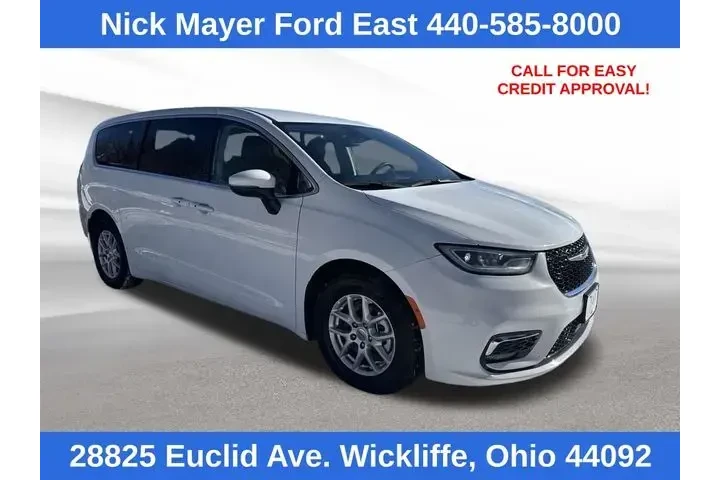 $21995 : Chrysler Pacifica 2023 Touri image 1