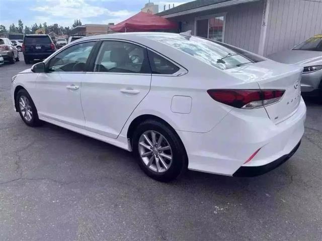 $16888 : 2019 HYUNDAI SONATA image 5