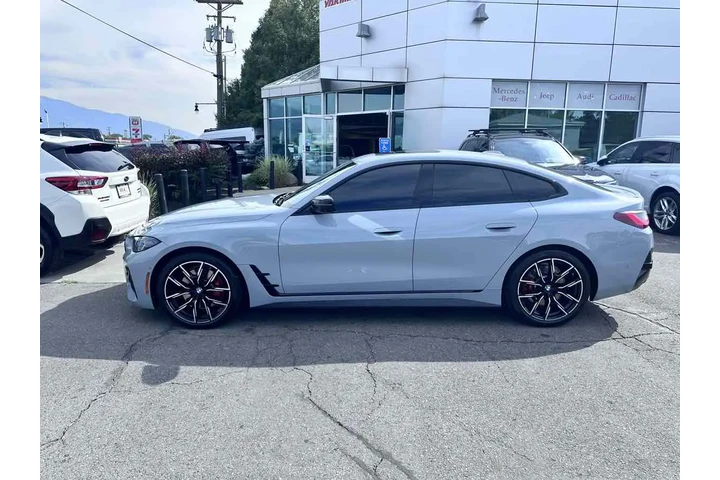 $39495 : 2022 4 Series M440i xDrive image 10