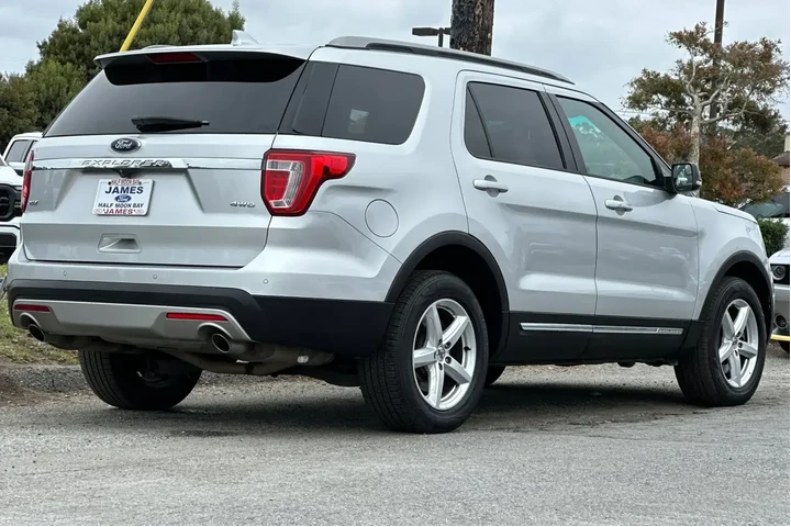 Ford Explorer 2016 AWD XLT 4 image 5