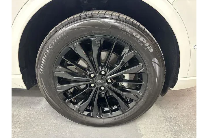 $30799 : Ford Escape 2024 AWD ST-Line image 10